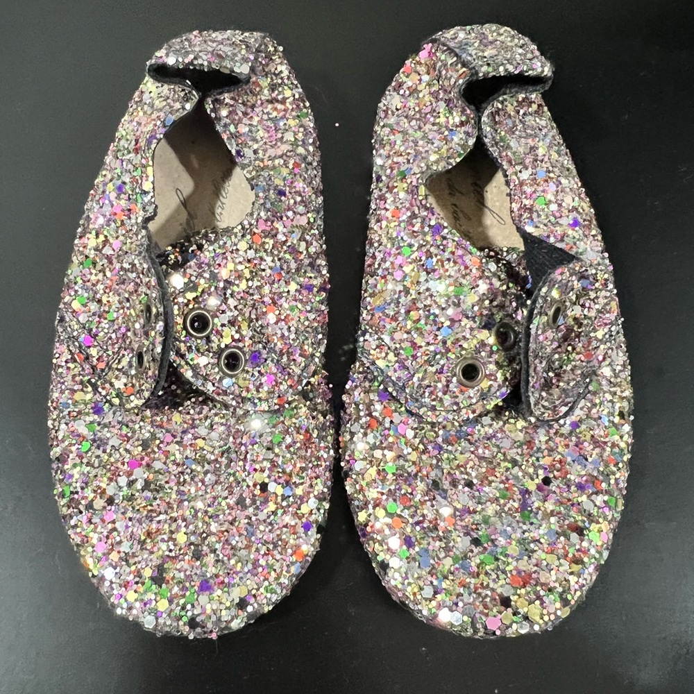 Anniel kids sparkly shoes size 25